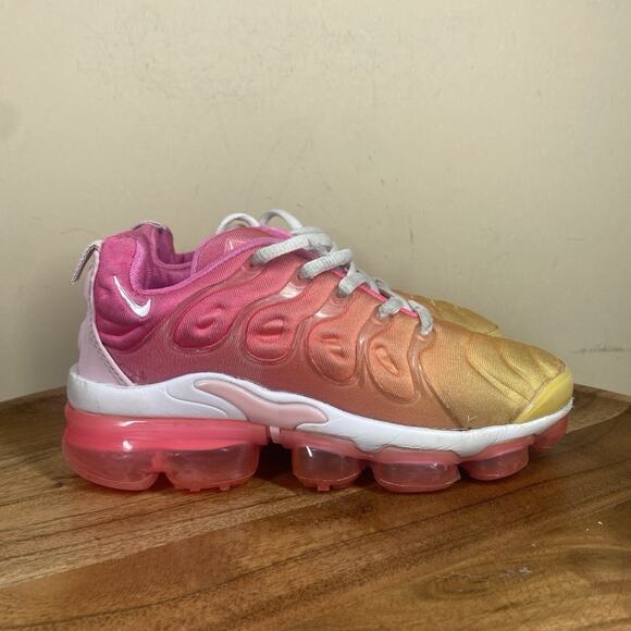 Nike Air Vapormax Plus shoes Summer Sunset Girls Size 1Y Shoes 924453-600 - Picture 1 of 10